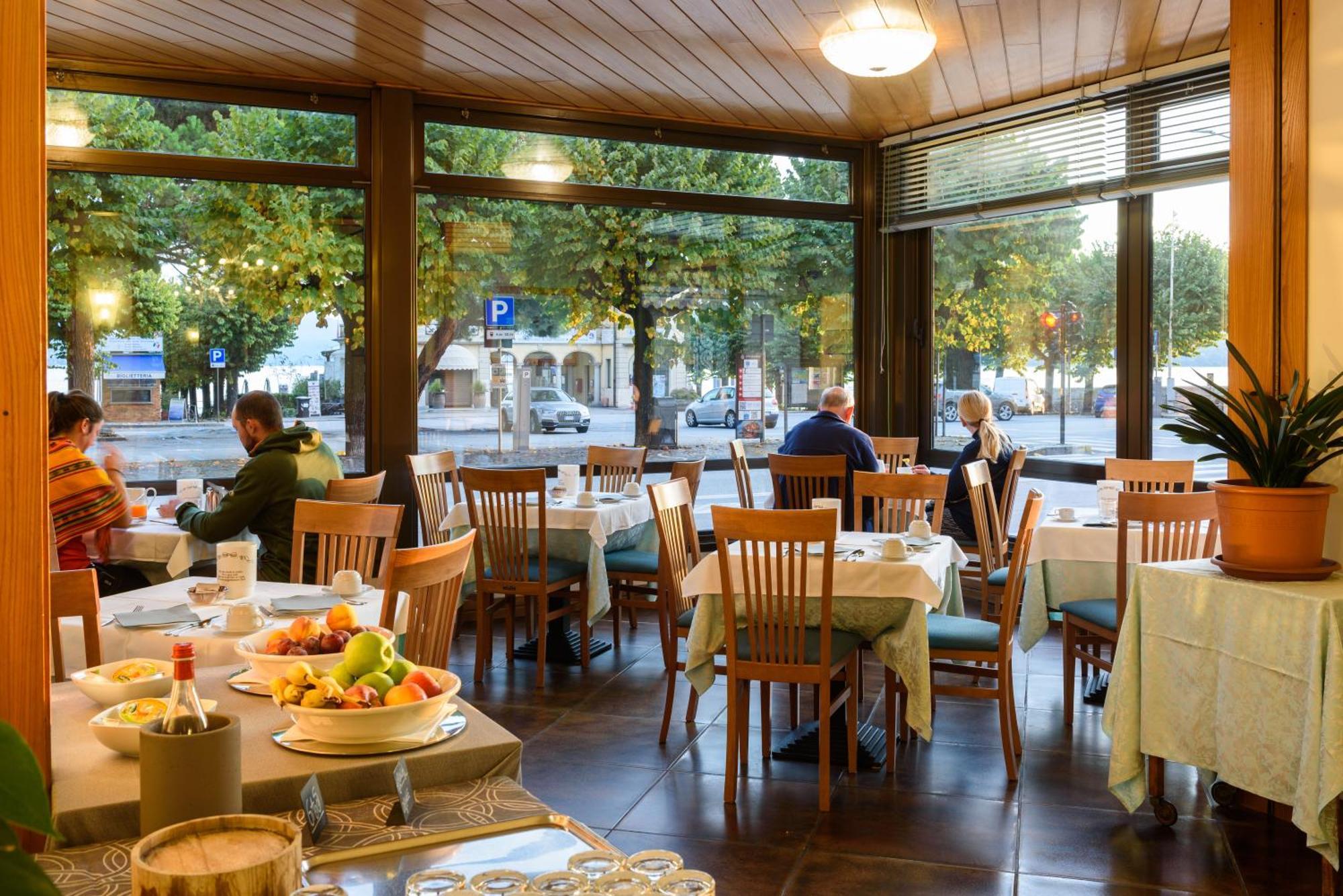 Italie Et Suisse Hotel