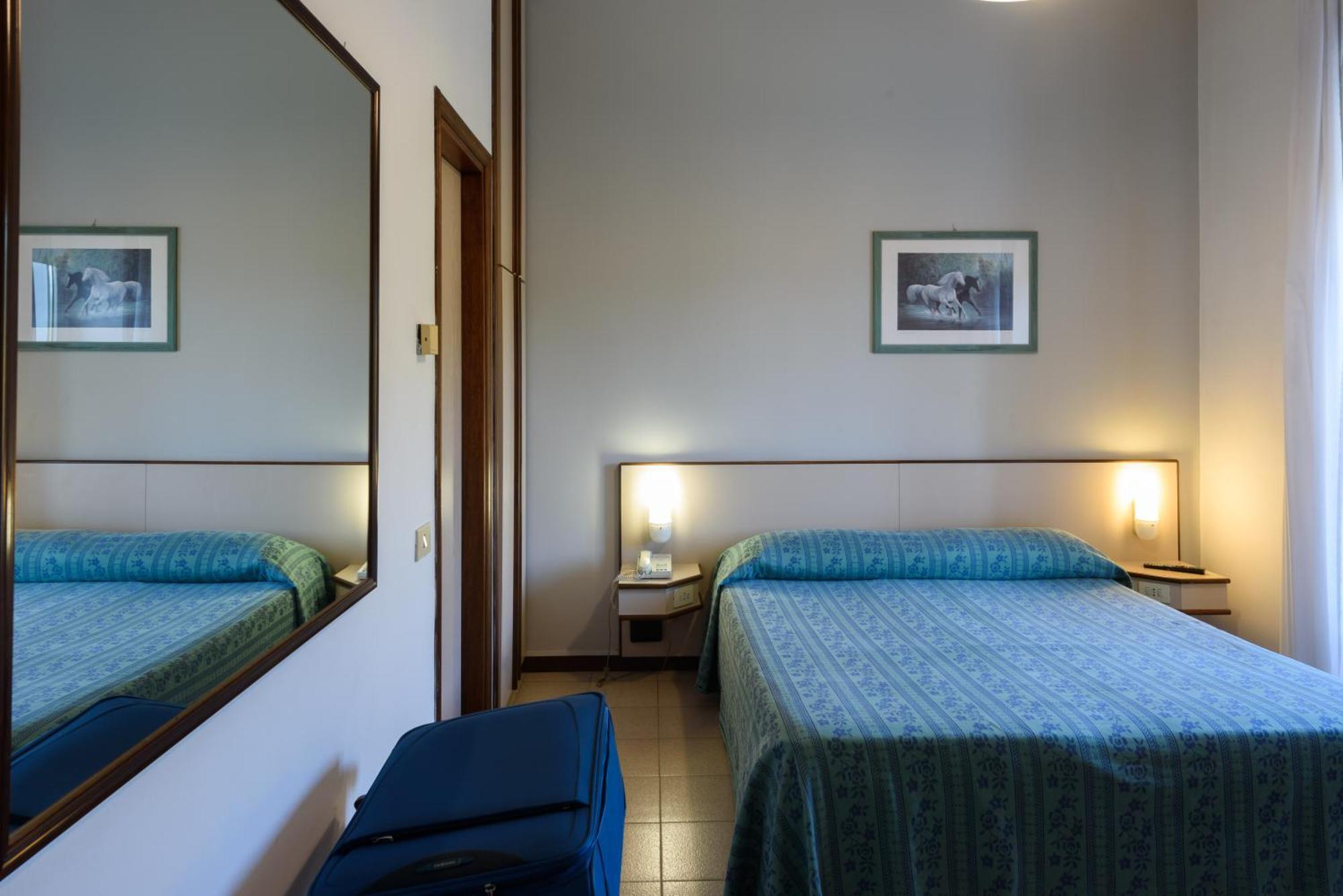 Italie Et Suisse Hotel