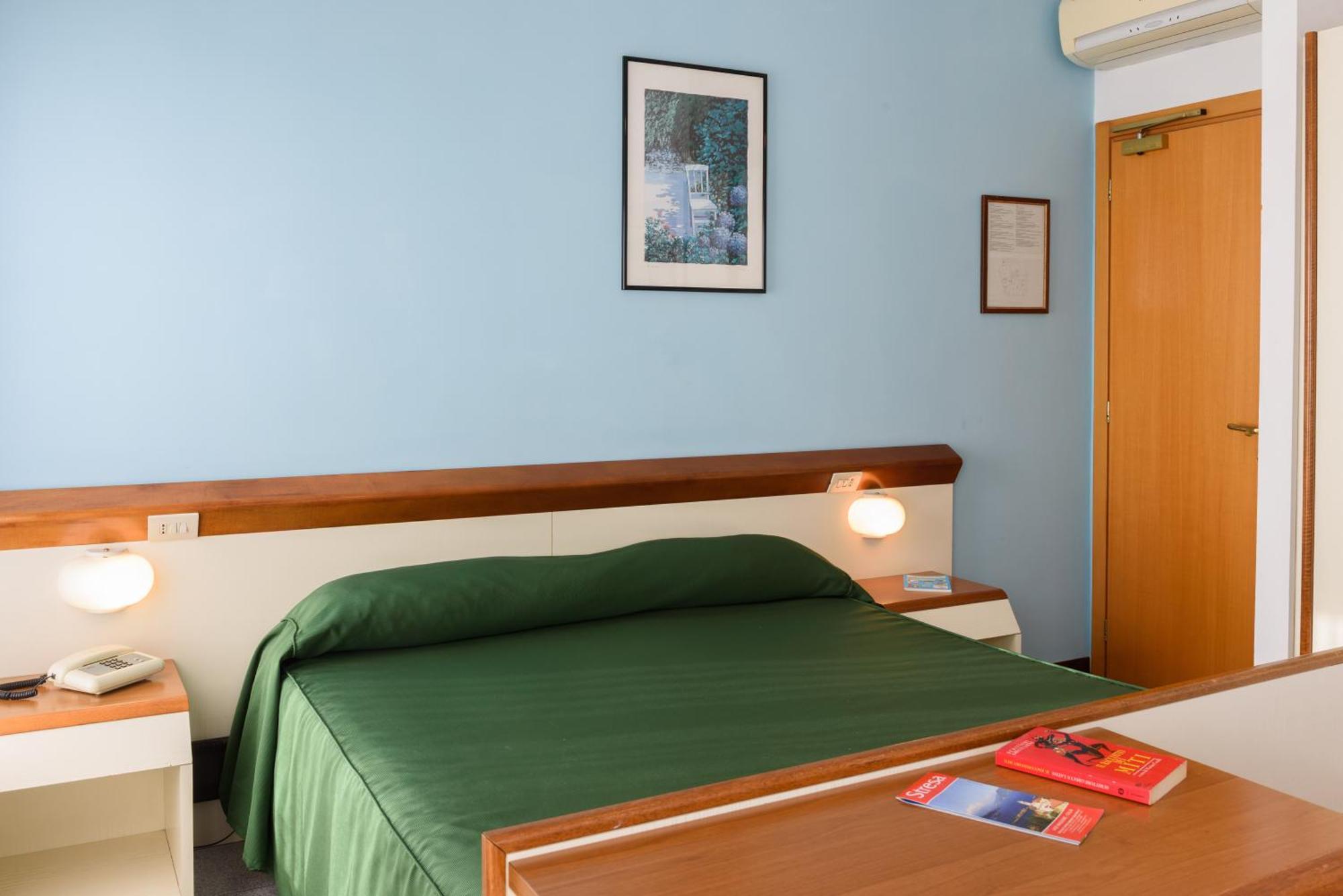 Italie Et Suisse Hotel 3*